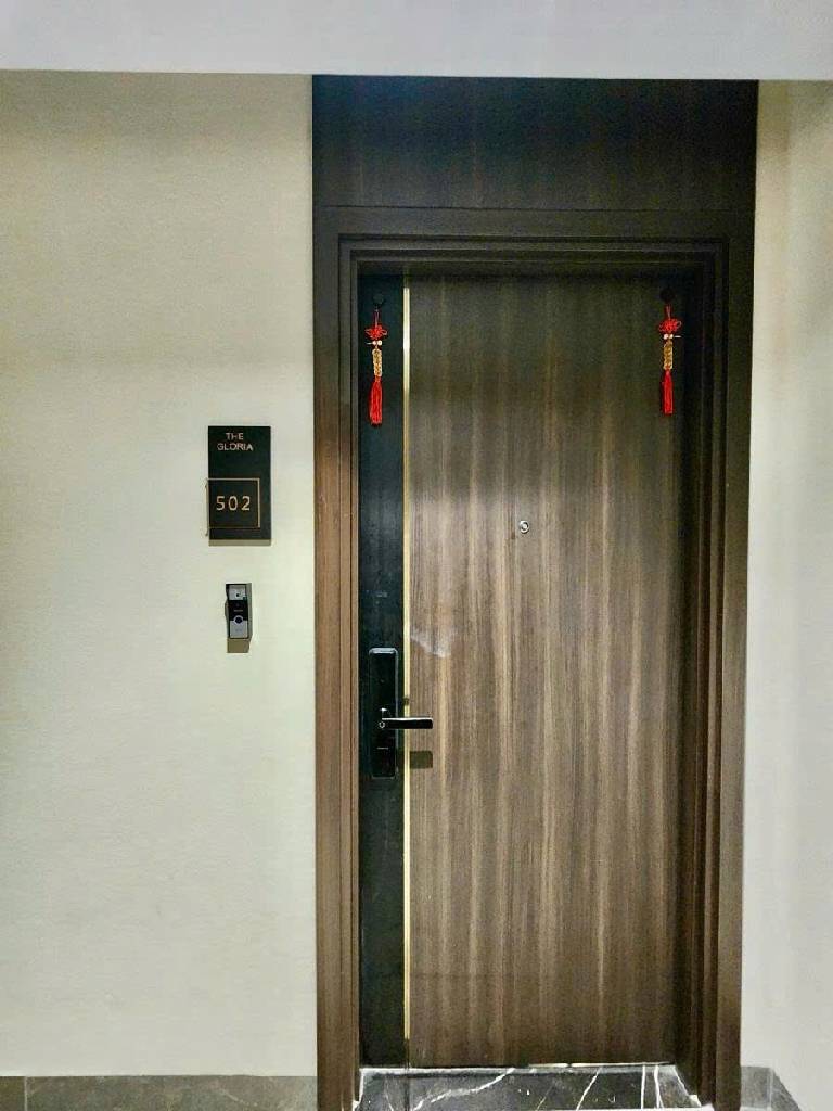 Bán nhà Nguyên Hồng - diện tích 64m2 1 tầng - Lô góc 2 mặt thoáng - giá 10,2 tỷ