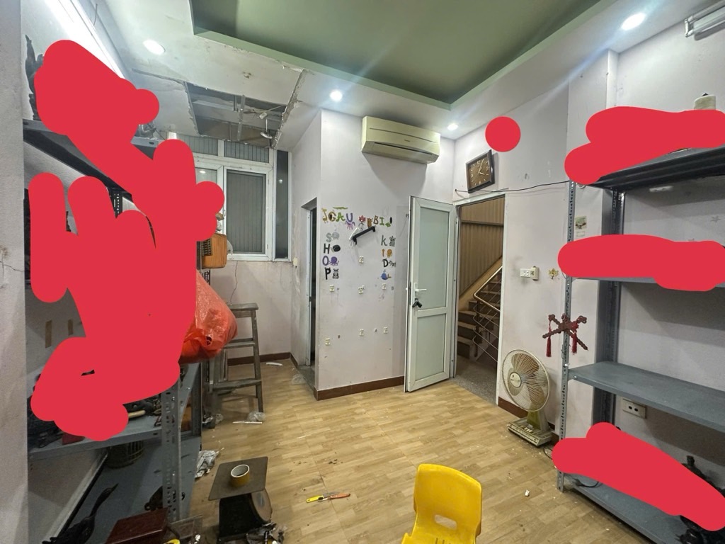 Bán nhà Trần Khát Chân - diện tích 20,5m2 3 tầng - Ô TÔ ĐỖ CỔNG - giá 3,8 tỷ