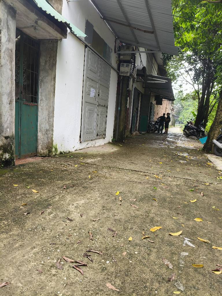 Bán nhà Khuyến Lương - diện tích 48m2 2 tầng - mặt ngõ thông ô tô - giá 2,2 tỷ