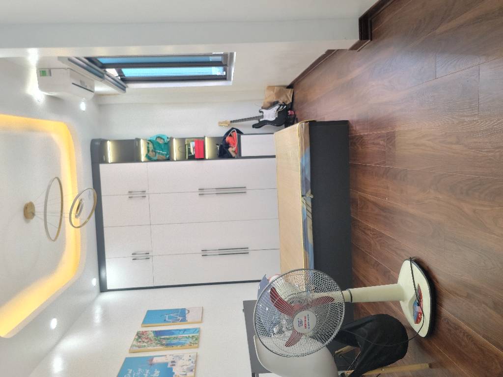 Bán nhà Hoàng Mai - diện tích 27m2 4 tầng - Nhà mới đẹp, gần phố - giá 6,88 tỷ