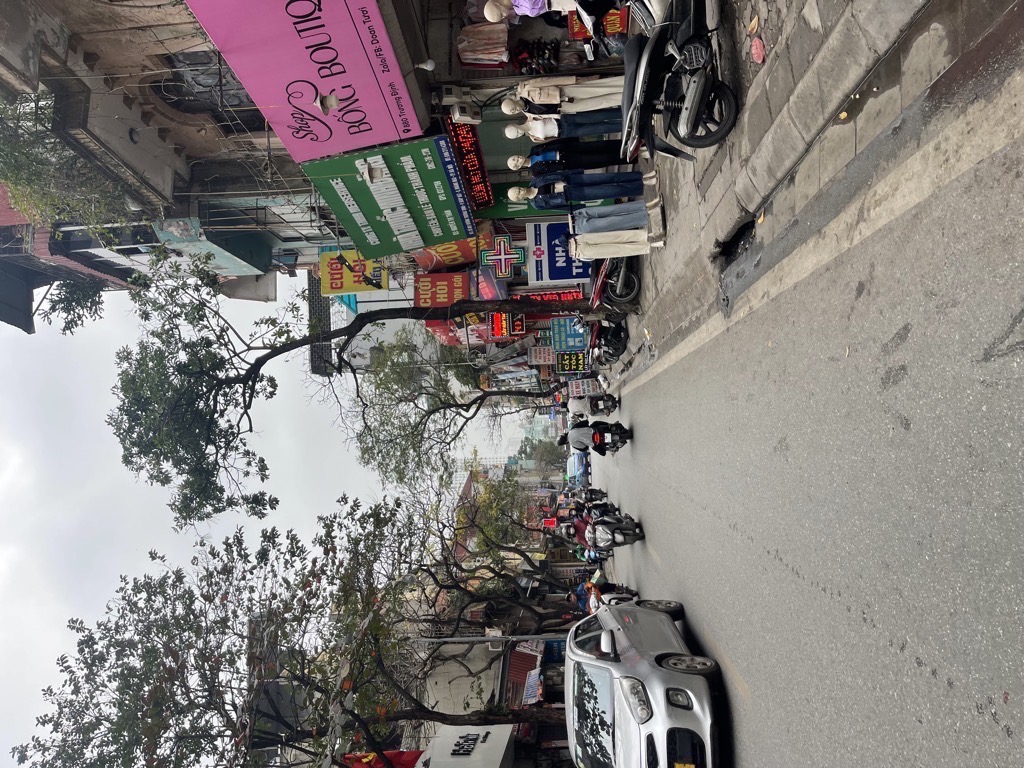 Bán nhà Trương Định - diện tích 81.2m2 3 tầng - Mặt phố kinh doanh đỉnh - giá 20,3 tỷ