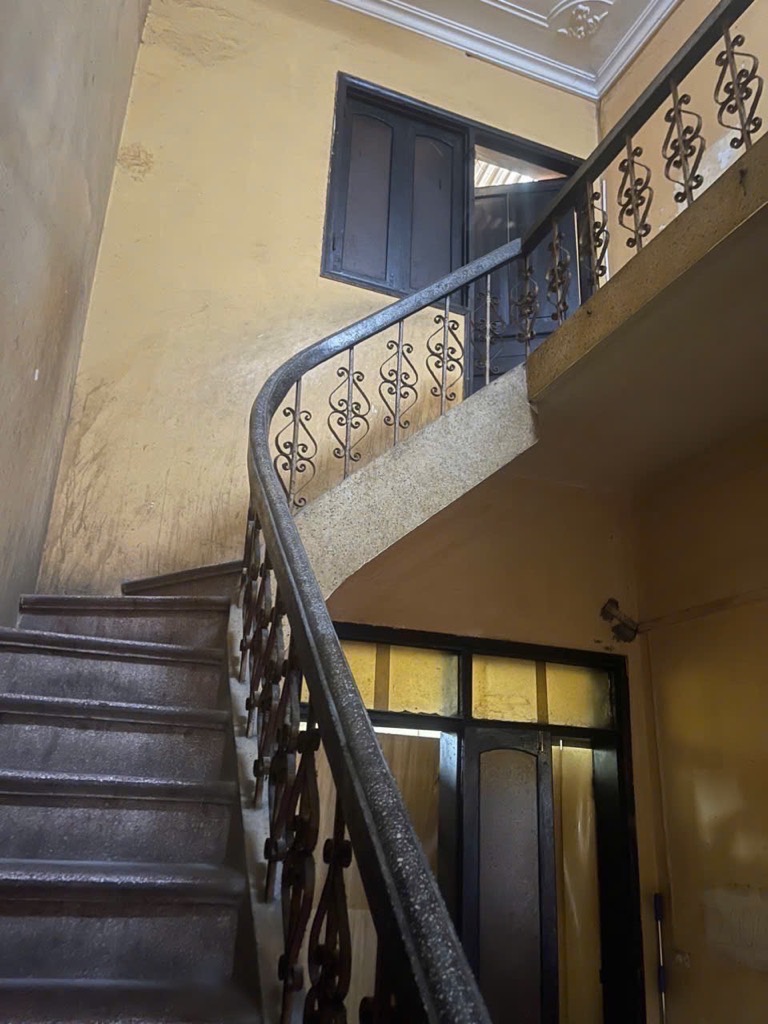 Bán nhà Trương Định - diện tích 81.2m2 3 tầng - Mặt phố kinh doanh đỉnh - giá 20,3 tỷ