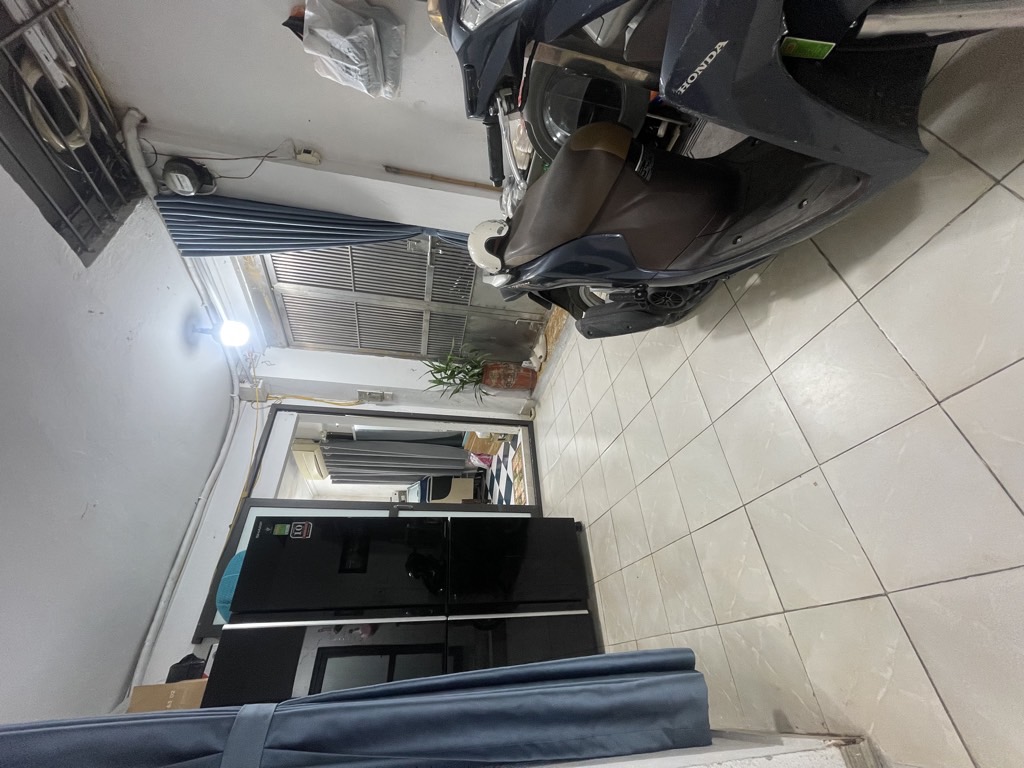 Bán nhà Bạch Mai - diện tích 84m2 1 tầng - ô tô đỗ cổng - giá 4,8 tỷ