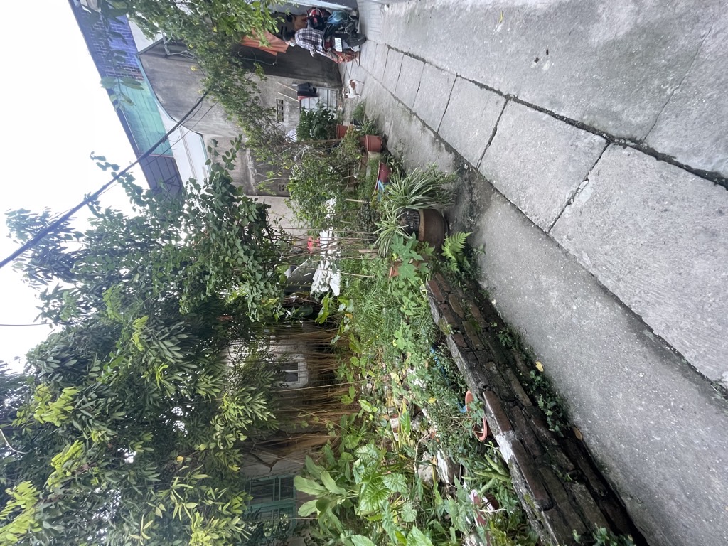 Bán nhà Đông Thiên - diện tích 72,9m2 1 tầng - Mặt tiền khủng - giá 9,25 tỷ