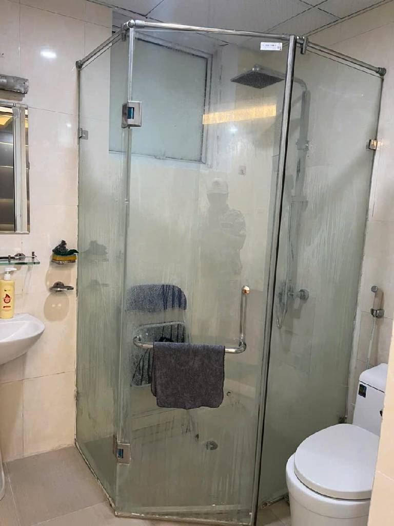 Bán nhà Lĩnh Nam - diện tích 115m2 24 tầng - MẶT PHỐ - Ô TÔ DỪNG ĐỖ - giá 5,9 tỷ