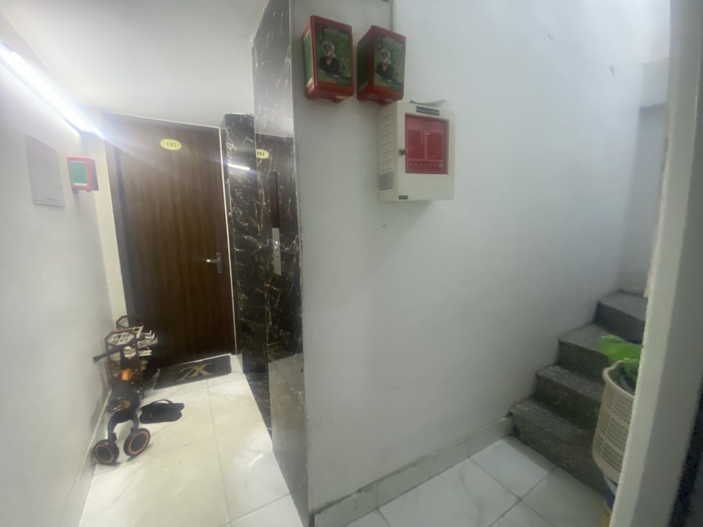 Bán nhà Bùi Xương Trạch - diện tích 70m2 7 tầng - Siêu phẩm dòng tiền luôn kín phòng - giá 16,3 tỷ