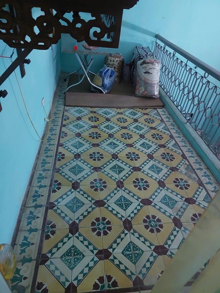 Bán nhà Đại La - diện tích 31.8m2 5 tầng - 2 mặt thoáng - giá 10 tỷ