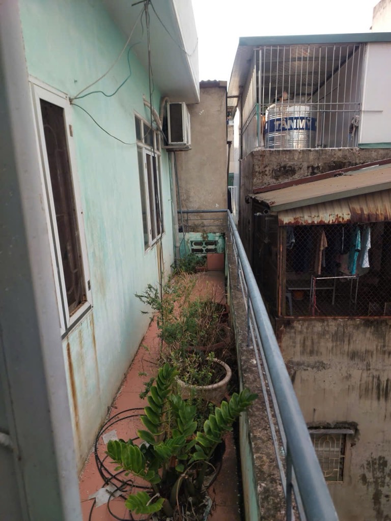 Bán nhà Đại La - diện tích 31.8m2 5 tầng - 2 mặt thoáng - giá 10 tỷ