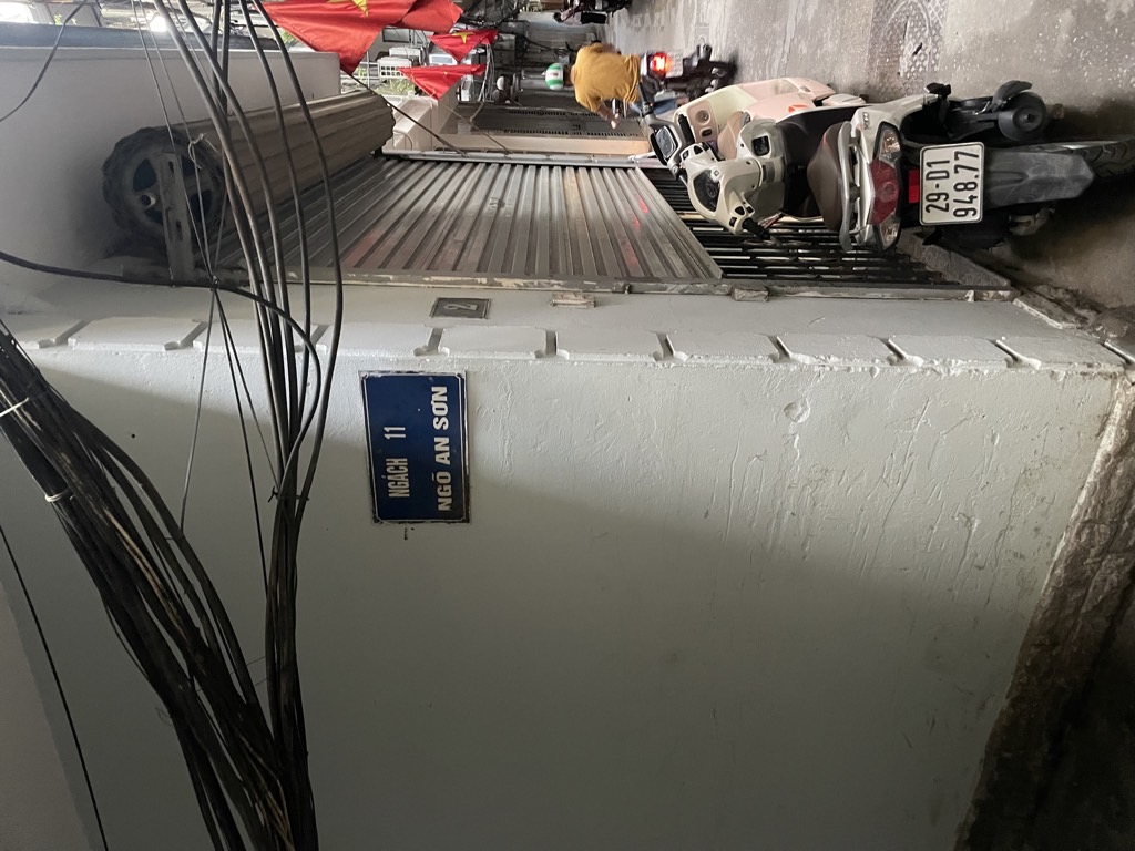 Bán nhà Đại La - diện tích 31.8m2 5 tầng - 2 mặt thoáng - giá 10 tỷ