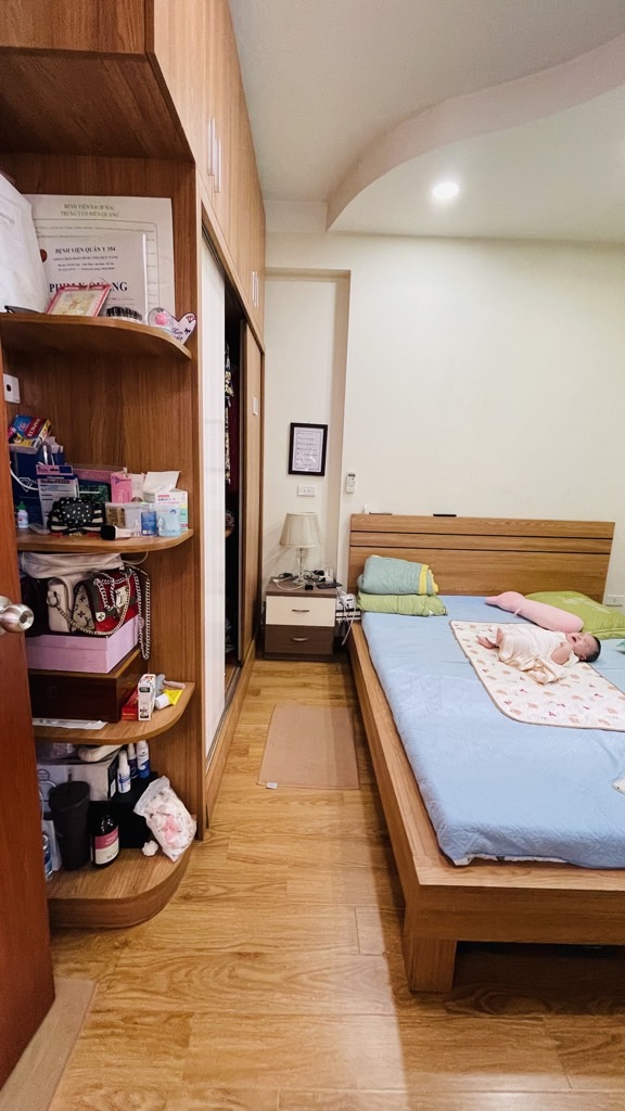 Bán nhà Trịnh Đình Cửu - diện tích 75m2 7 tầng - Chung cư Metropolitan CT36 - giá 6,4 tỷ