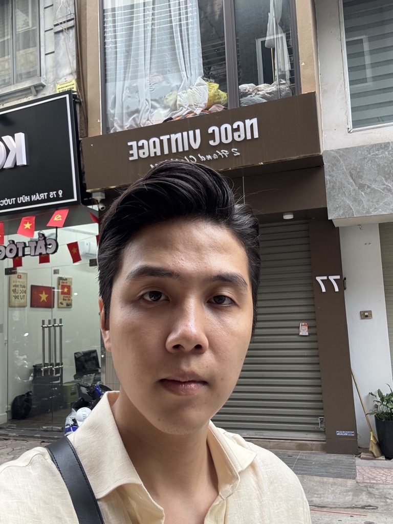 Bán nhà Trần Hữu Tước - diện tích 16,6m2 5 tầng - Mặt phố, 1 mặt đường 1 mặt ngõ - giá 6,9 tỷ