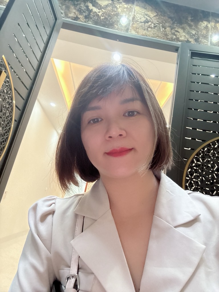 Bán nhà Giáp Nhất - diện tích 41m2 7 tầng - gần ô tô - giá 12,8 tỷ