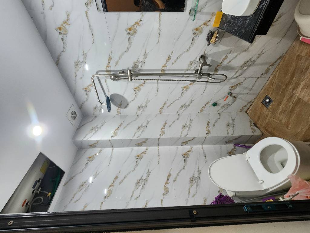 Bán nhà Hoàng Mai - diện tích 30.2m2 5 tầng - Ô tô đỗ cửa - giá 8,2 tỷ