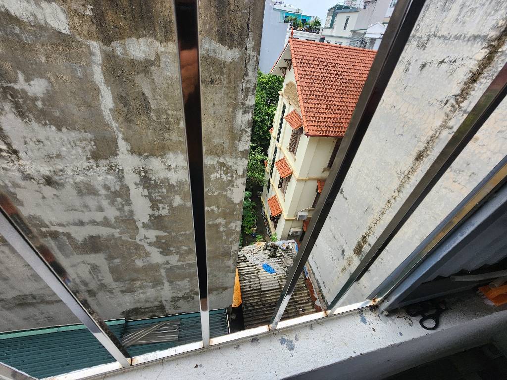 Bán nhà Hoàng Mai - diện tích 30.2m2 5 tầng - Ô tô đỗ cửa - giá 8,2 tỷ