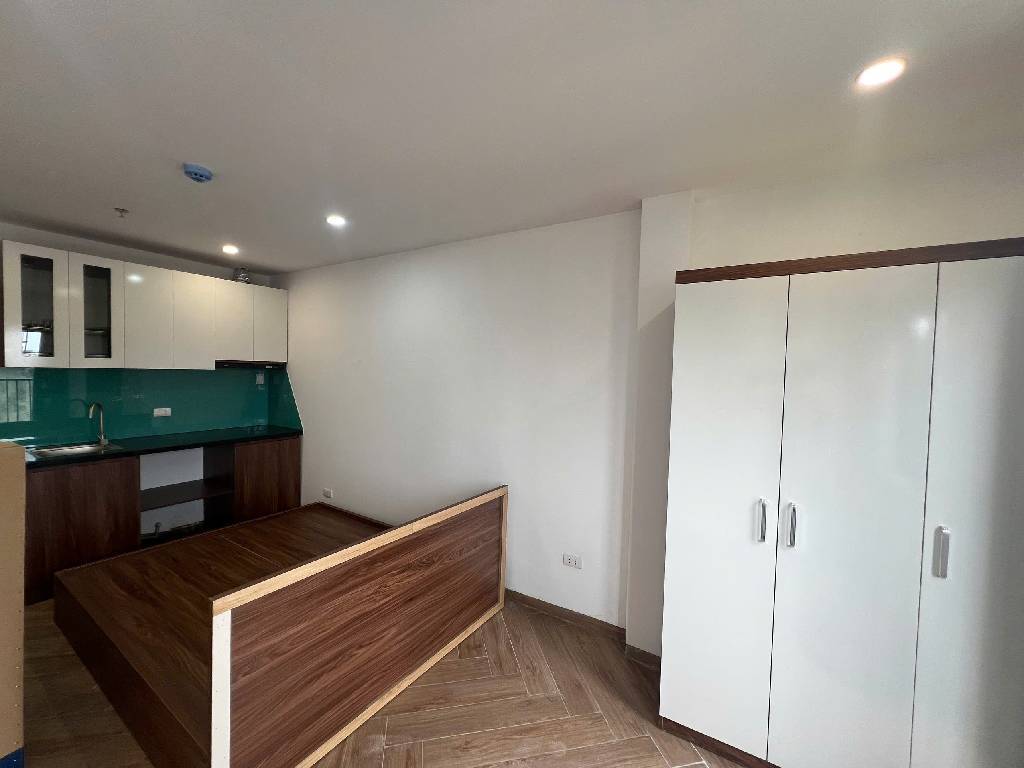 Bán nhà Vĩnh Tuy - diện tích 81m2 7 tầng - Cực hiếm, thang máy - giá 19,8 tỷ