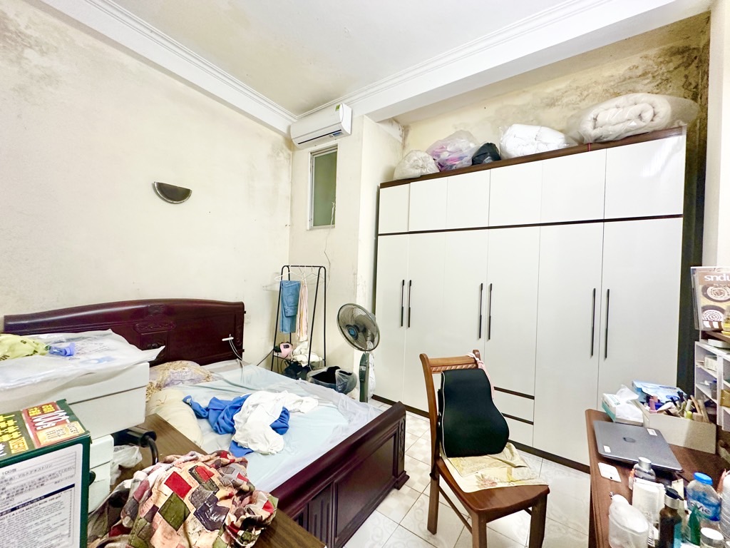 Bán nhà Đường Quan Nhân - diện tích 50m2 4 tầng - Mặt ngõ - giá 12,6 tỷ