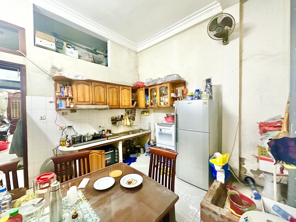 Bán nhà Đường Quan Nhân - diện tích 50m2 4 tầng - Mặt ngõ - giá 12,6 tỷ