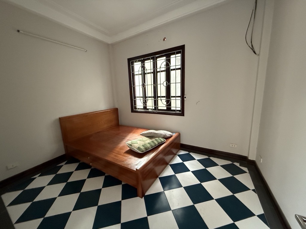 Bán nhà Cù Chính Lan - diện tích 43m2 4 tầng - MẶT PHỐ - KINH DOANH - VỈA HÈ - giá 18,2 tỷ