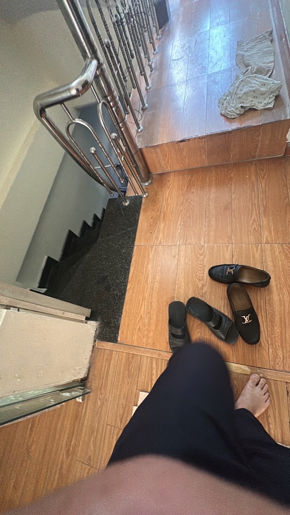 Bán nhà Mai Động - diện tích 39m2 3 tầng - Ô tô lùi cửa - giá 8,2 tỷ