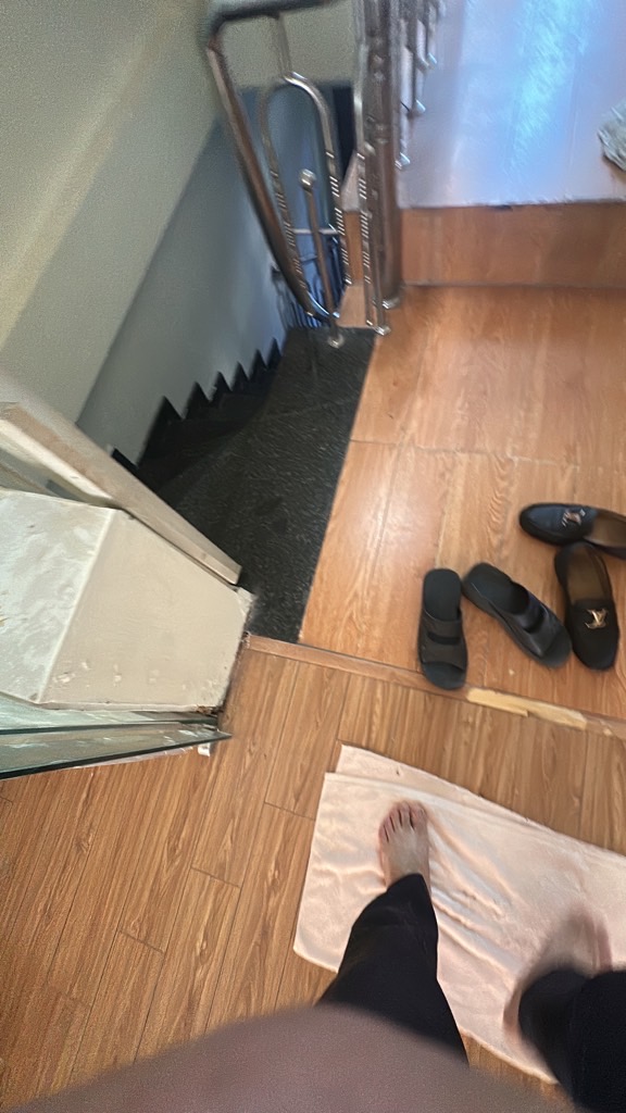 Bán nhà Mai Động - diện tích 39m2 3 tầng - Ô tô lùi cửa - giá 8,2 tỷ