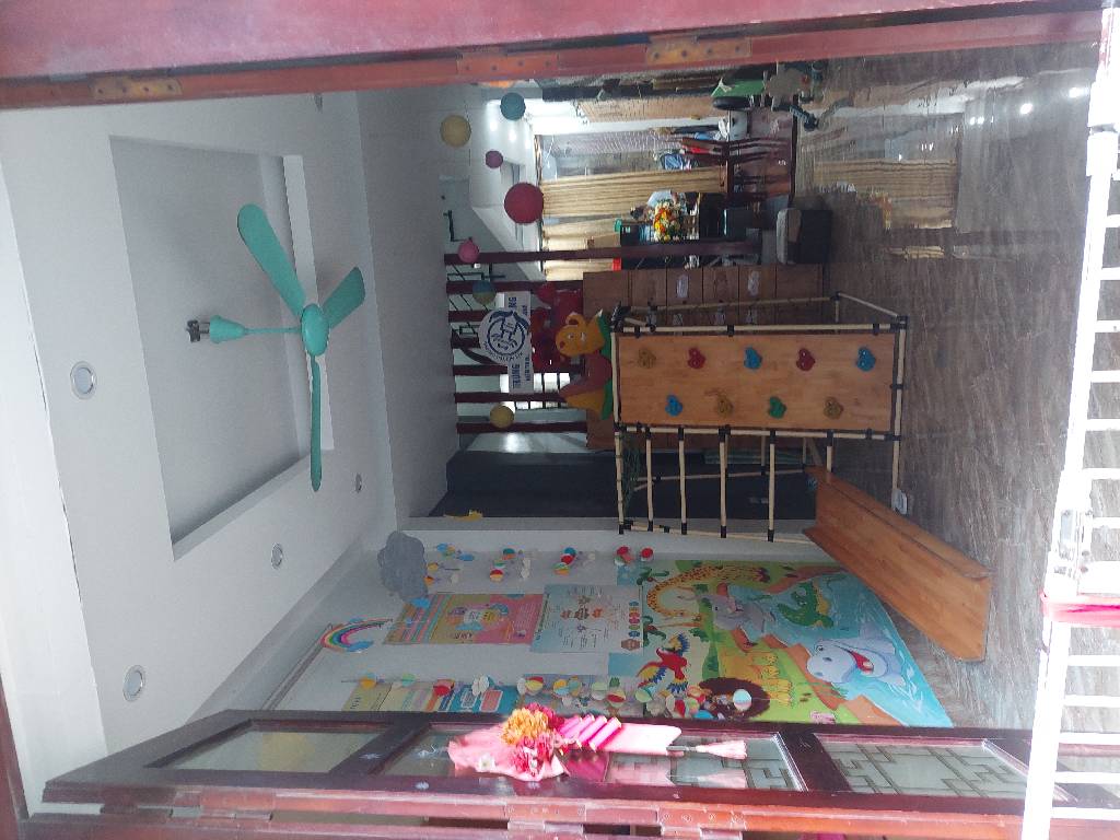 Bán nhà Đặng Tiến Đông - diện tích 51.4m2 5 tầng - Ô TÔ THÔNG VÀO THOẢI MÁI - giá 19,2 tỷ