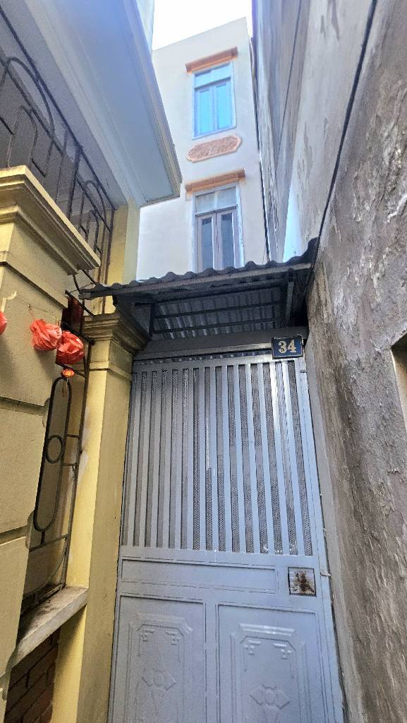 Bán nhà Sở Thượng - diện tích 57.3m2 4 tầng - Ô TÔ TẢI ĐỖ CỔNG - giá 12,5 tỷ