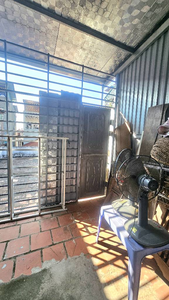 Bán nhà Sở Thượng - diện tích 57.3m2 4 tầng - Ô TÔ TẢI ĐỖ CỔNG - giá 12,5 tỷ