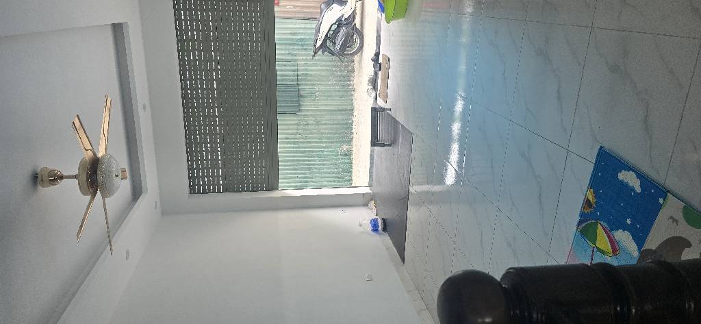 Bán nhà Định Công Thượng - diện tích 42m2 2 tầng - Lô góc 3 thoáng vĩnh viễn - giá 3,2 tỷ