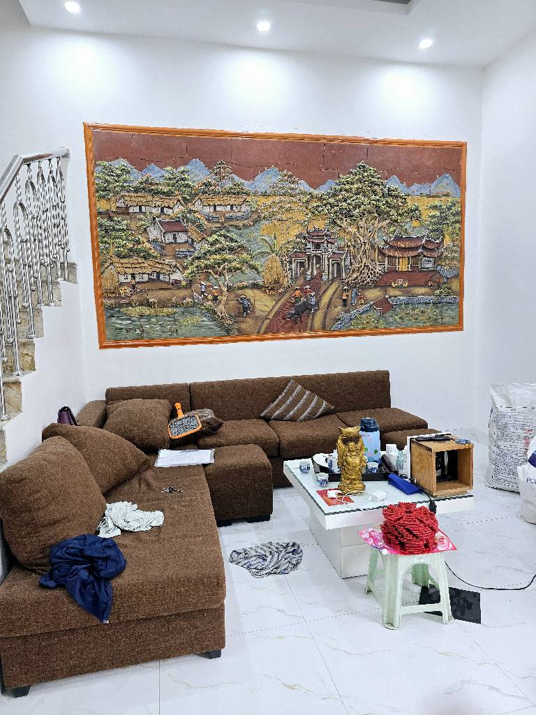 Bán nhà Nguyễn Khoái - diện tích 86m2 3 tầng - Ô TÔ ĐỂ TRONG NHÀ - giá 11 tỷ