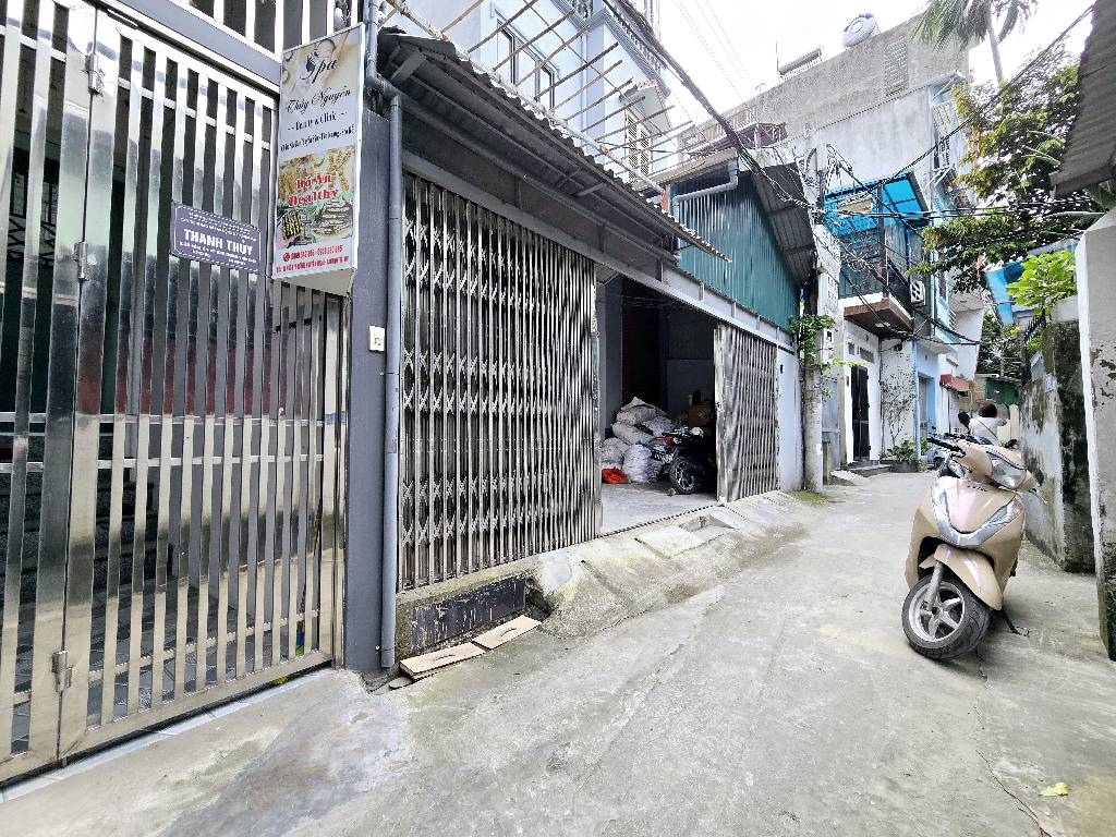 Bán nhà Nguyễn Khoái - diện tích 51m2 1 tầng - Ô TÔ - giá 5,5 tỷ