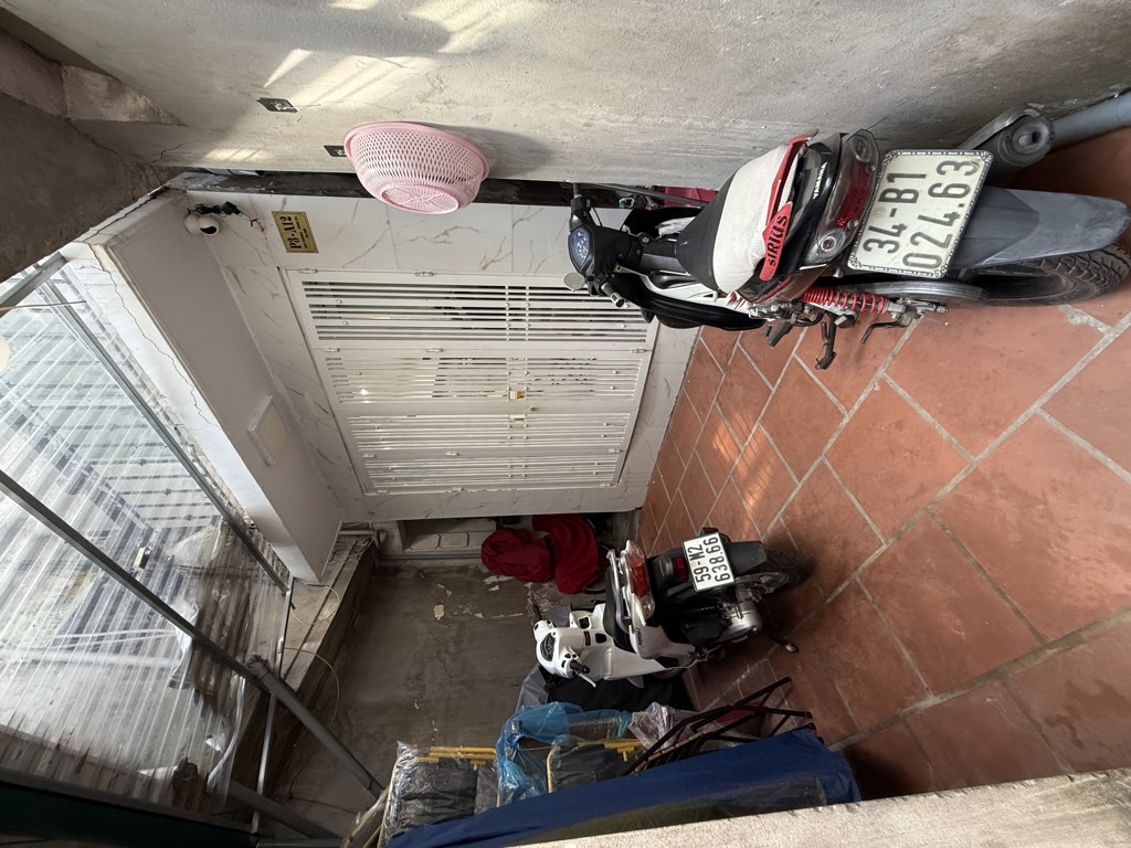 Bán nhà Văn Chương - diện tích 15m2 4 tầng - Lô góc - giá 3,4 tỷ