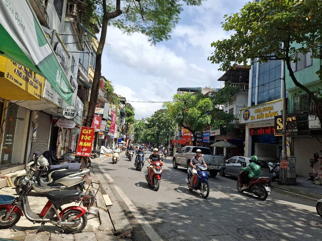 Bán nhà Trương Định - diện tích 65m2 1 tầng - Nhà cũ xác định bán đất - giá 13,68 tỷ