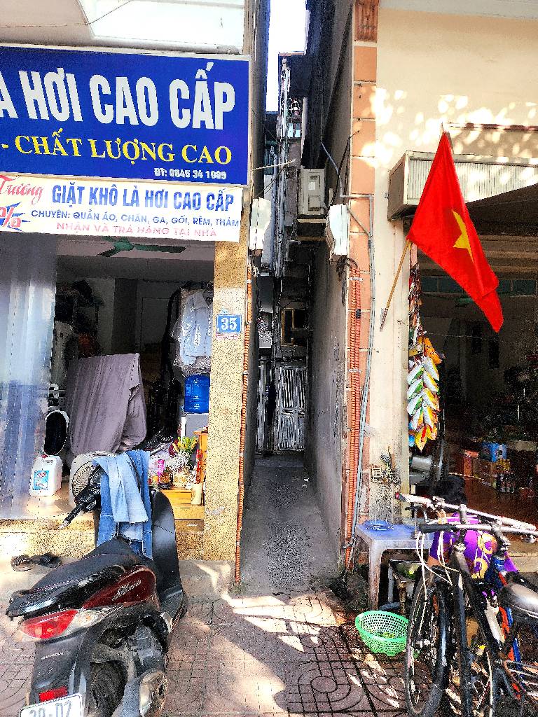 Bán nhà Ngõ Văn Chương - diện tích 55.7m2 3 tầng - Nhà lô góc, 2 mặt ngõ - giá 13,5 tỷ