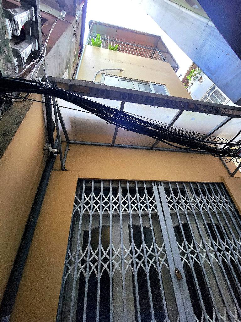 Bán nhà Ngõ Văn Chương - diện tích 55.7m2 3 tầng - Nhà lô góc, 2 mặt ngõ - giá 13,5 tỷ