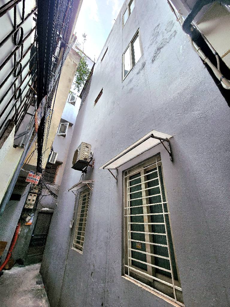 Bán nhà Ngõ Văn Chương - diện tích 55.7m2 3 tầng - Nhà lô góc, 2 mặt ngõ - giá 13,5 tỷ