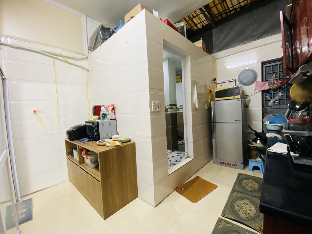 Bán nhà Mai Động - diện tích 60m2 2 tầng - Tập thể tầng 1 đẹp ở ngay - giá 4,1 tỷ