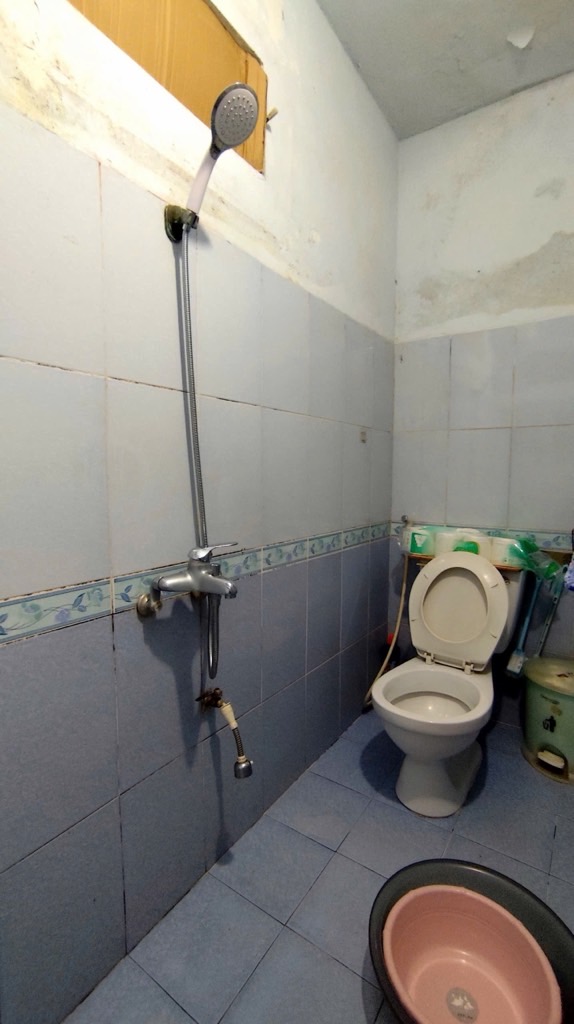 Bán nhà Khương Đình - diện tích 153m2 3 tầng - Ô TÔ ĐỖ CỔNG 50M RA MẶT PHỐ - giá 22,5 tỷ