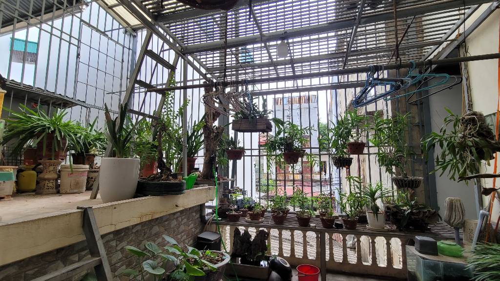 Bán nhà Trương Định - diện tích 70m2 2 tầng - ô tô tránh - giá 13,2 tỷ