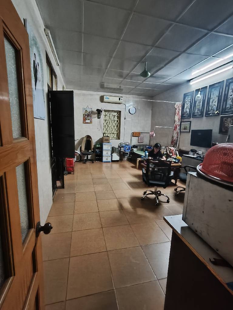 Bán nhà Ngõ limh quang - diện tích 51.1m2 3 tầng - Đất vàng mặt ngõ thông - giá 12,3 tỷ