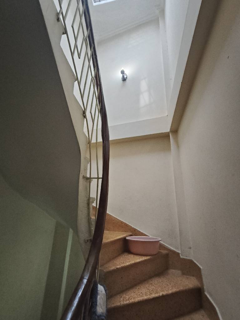 Bán nhà Ngõ limh quang - diện tích 51.1m2 3 tầng - Đất vàng mặt ngõ thông - giá 12,3 tỷ