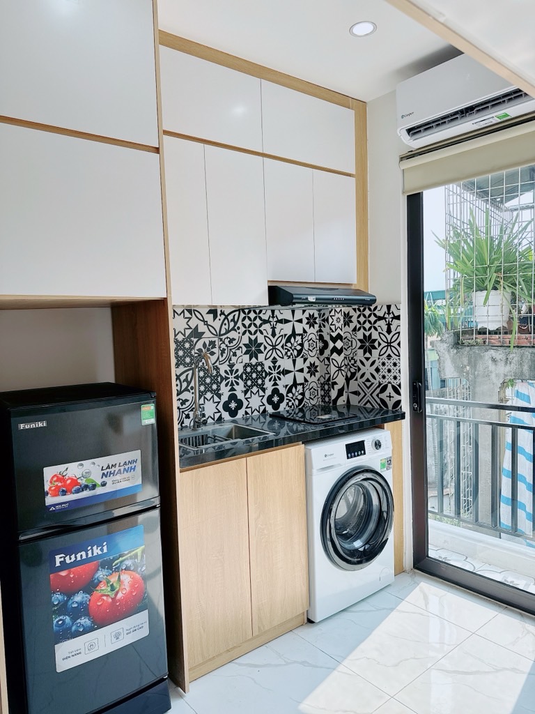 Bán nhà Minh Khai - diện tích 44m2 6 tầng - Thang máy - giá 13 tỷ