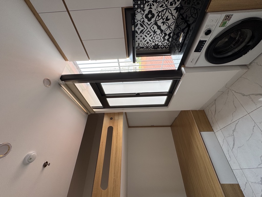 Bán nhà Minh Khai - diện tích 44m2 6 tầng - Thang máy - giá 13 tỷ