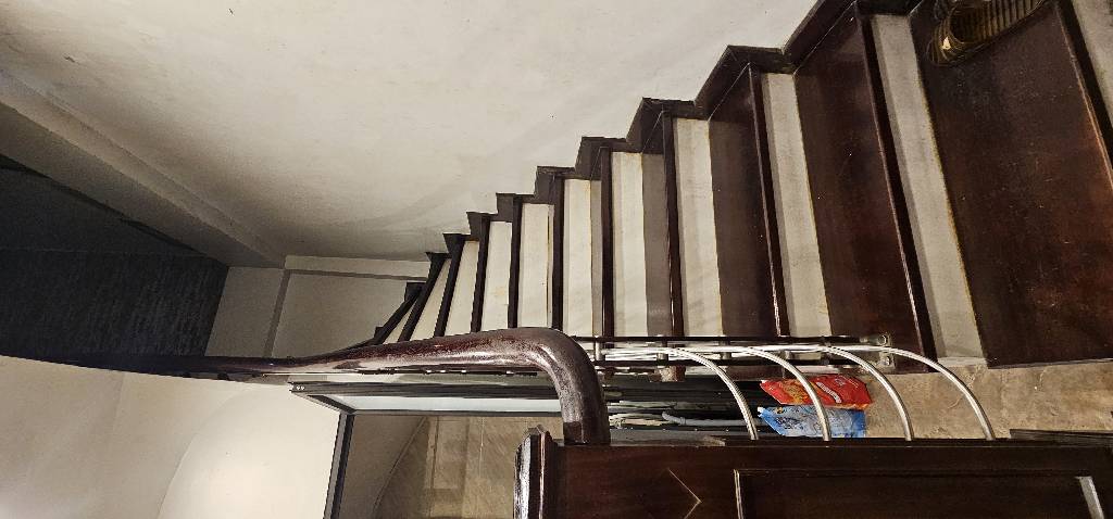 Bán nhà Linh Quang - diện tích 38.7m2 4 tầng - Lô Góc - giá 12,2 tỷ