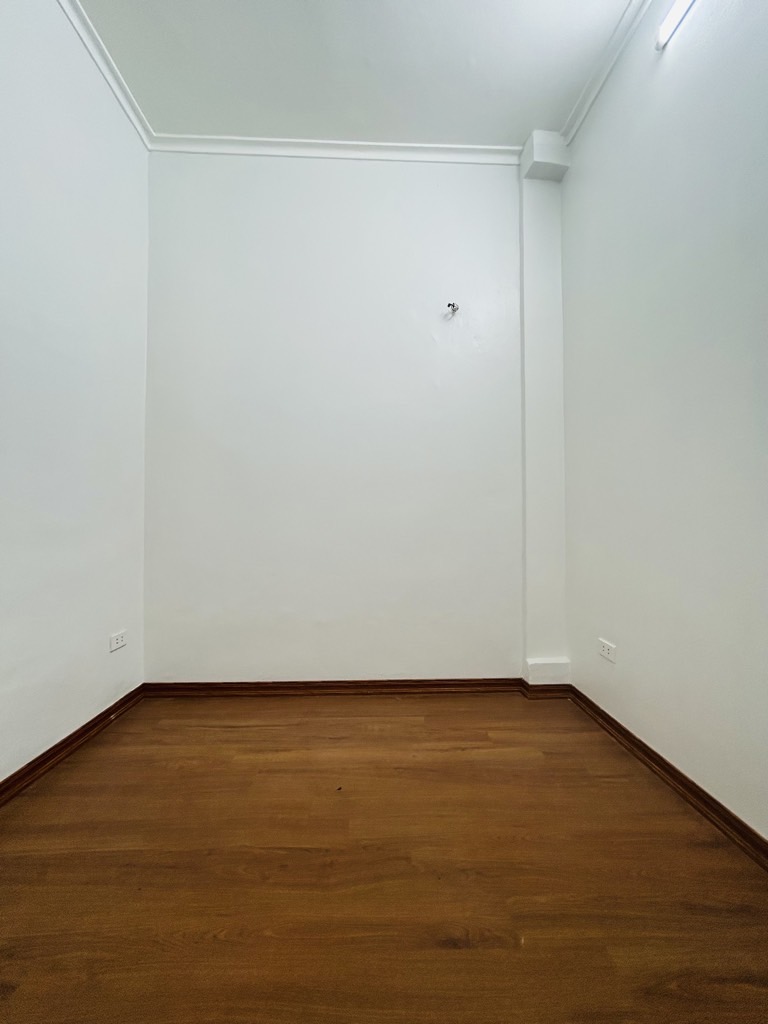 Bán nhà Văn Chương - diện tích 38m2 4 tầng - nhà đẹp - giá 8,3 tỷ