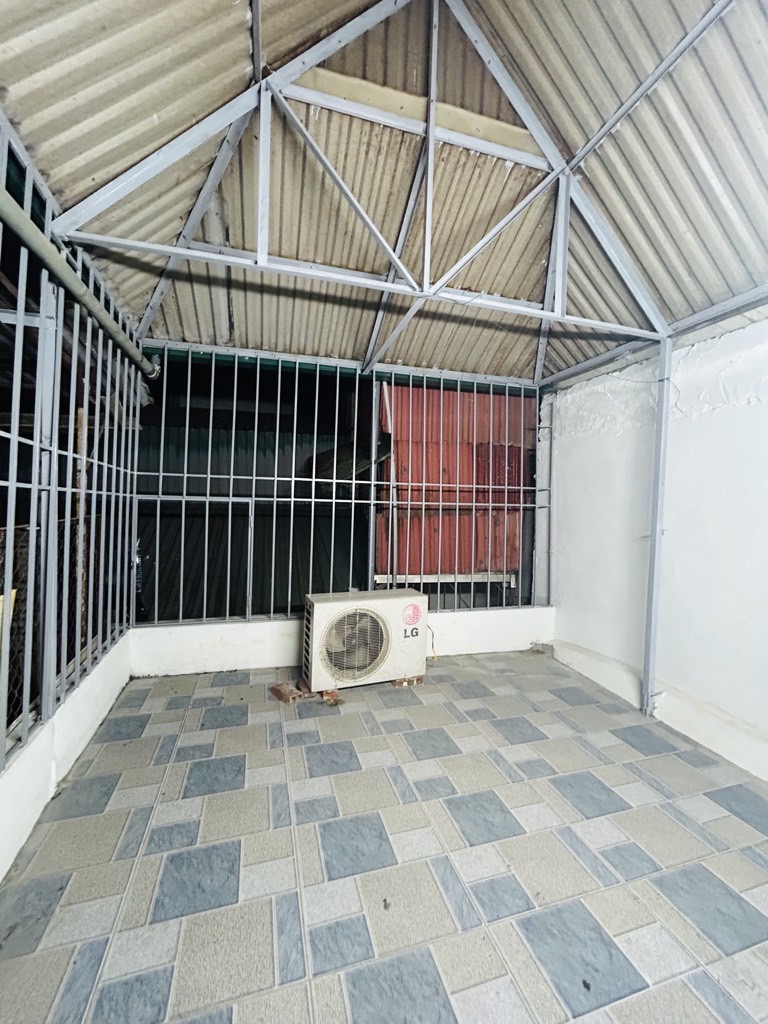 Bán nhà Văn Chương - diện tích 38m2 4 tầng - nhà đẹp - giá 8,3 tỷ