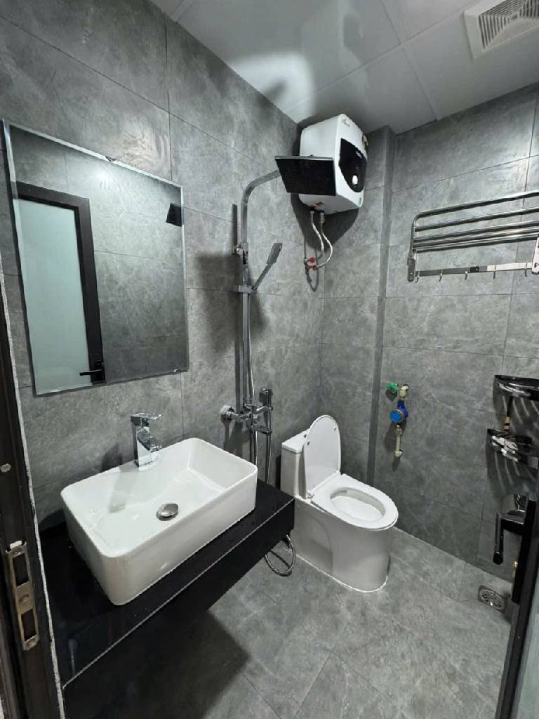 Bán nhà An Trạch - diện tích 47m2 6 tầng - ô tô đỗ cửa - giá 10,5 tỷ