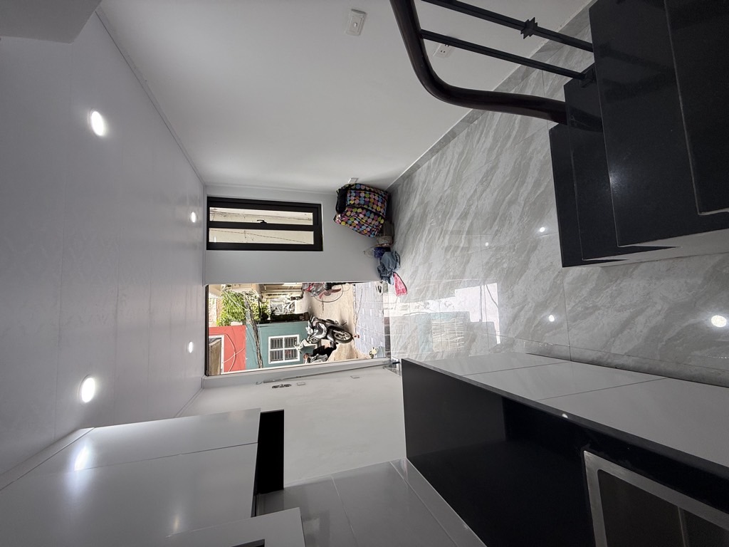 Bán nhà Ngõ Tiến Bộ - diện tích 10m2 4 tầng - Sổ đỏ chính chủ - giá 3,5 tỷ