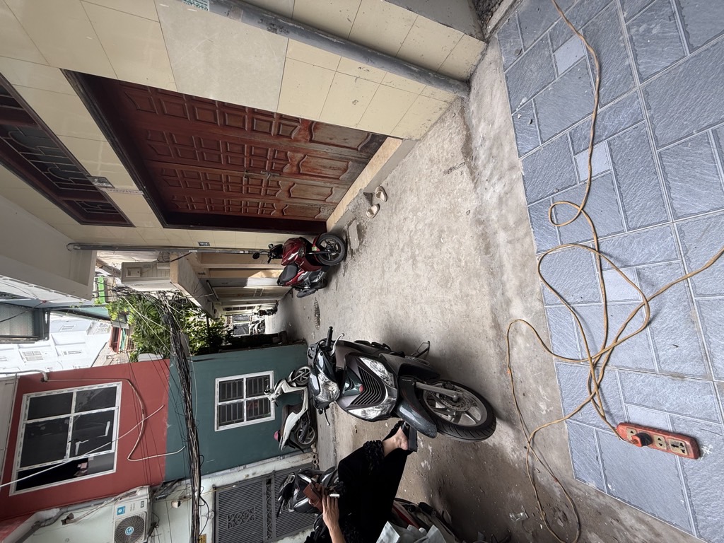 Bán nhà Ngõ Tiến Bộ - diện tích 10m2 4 tầng - Sổ đỏ chính chủ - giá 3,5 tỷ