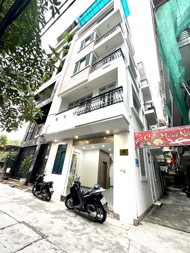 Bán nhà Kim Giang - diện tích 51m2 7 tầng - Ô tô tránh, thang máy - giá 21,999 tỷ