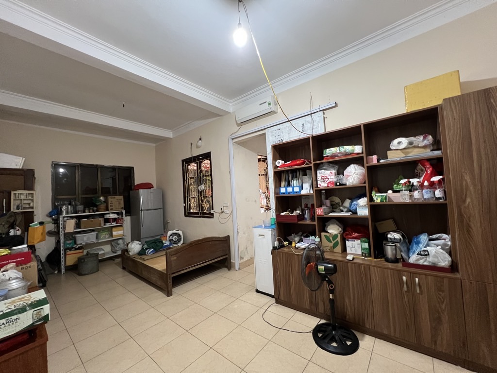 Bán nhà Nguyễn Huy Tưởng - diện tích 76m2 3 tầng - ô tô tránh - giá 13 tỷ